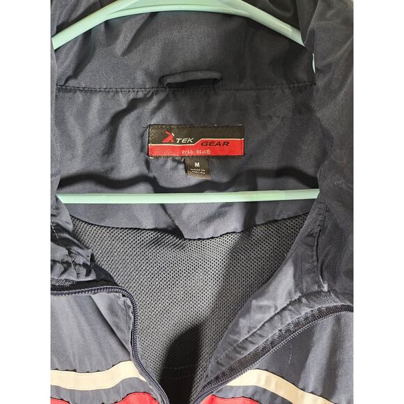 Tek Gear Windbreaker Men's Jacket Navy Blue Full Zip Hood in Collar Size M - Picture 4 of 5